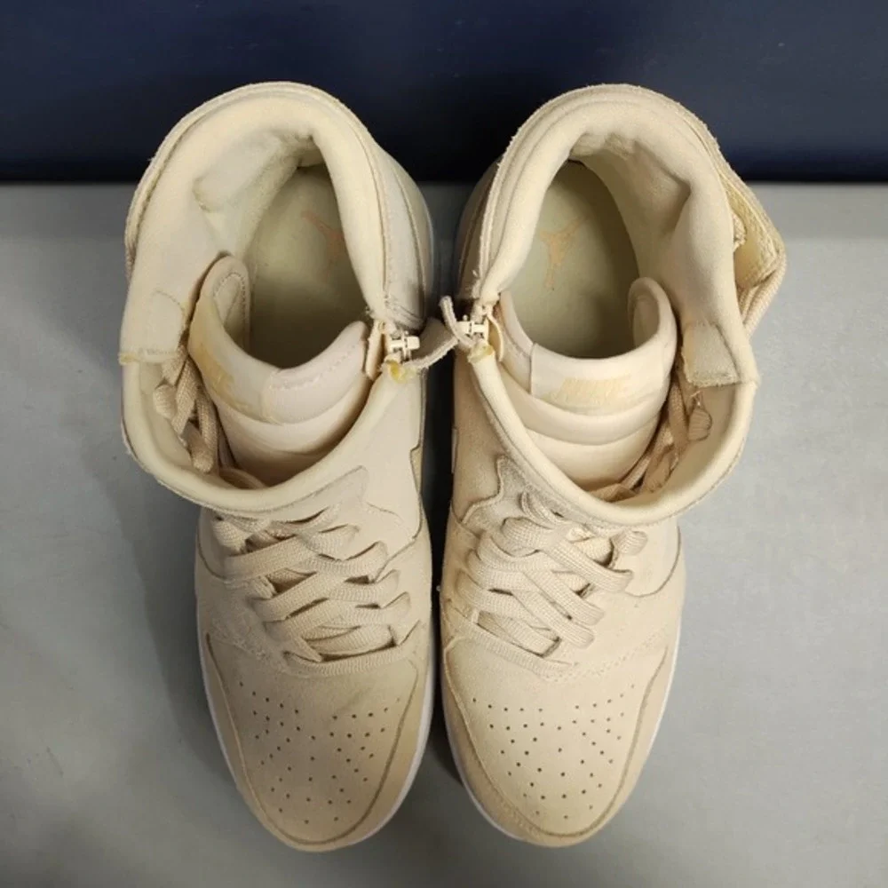 Nike Air Jordan 1 Rebel XX Sneakers Womens Size 8 Tan White Lace Up‎ AR5599-201